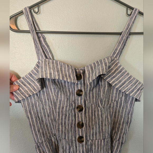 American Eagle Wide Leg Striped Jumpsuit Size 4 - Picture 5 of 9